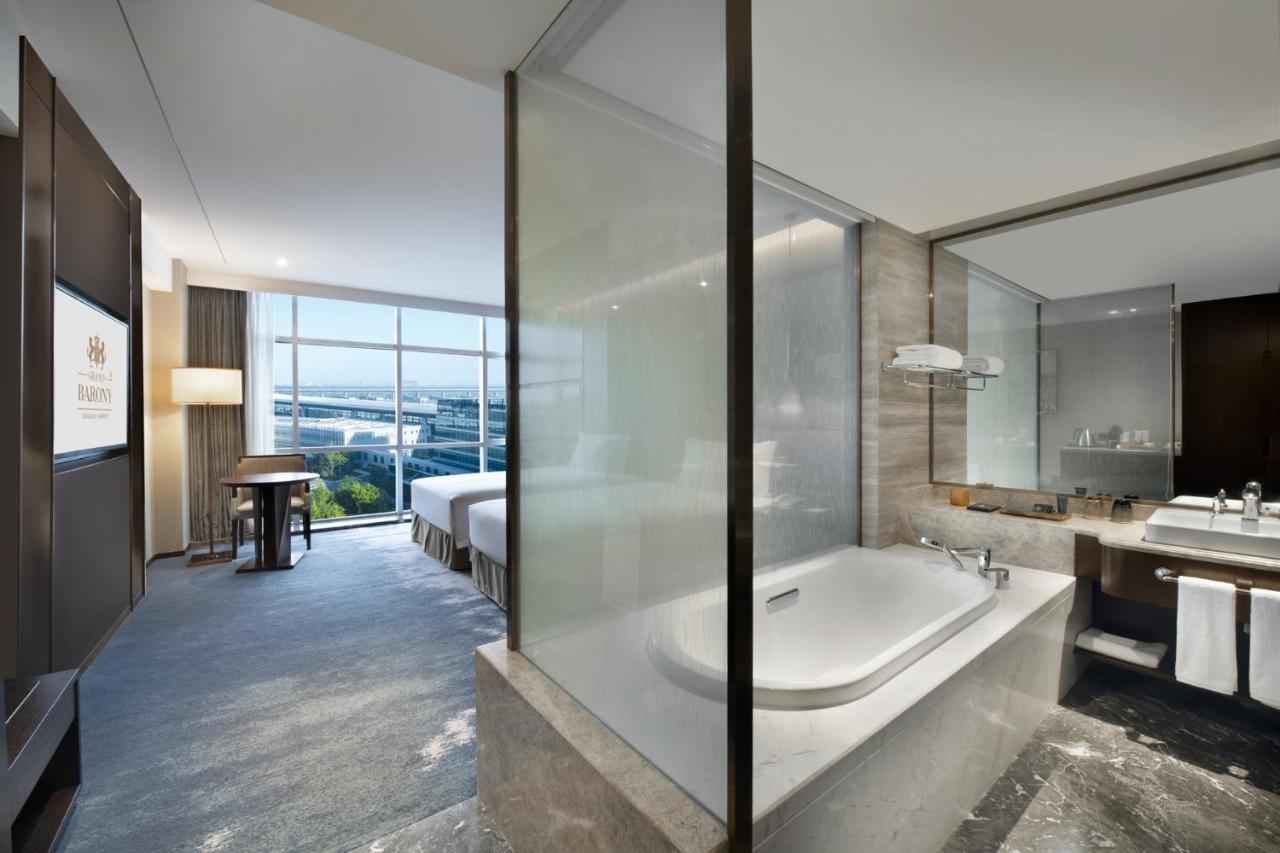 Grand Barony Qingdao Airport Hotel Exterior photo